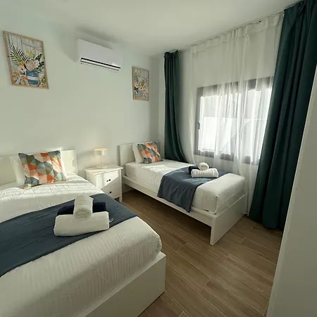 Vesubio Villa Playa Blanca